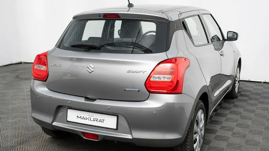 SUZUKI Swift -