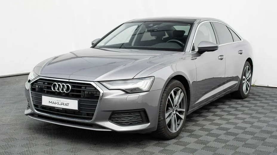 AUDI A6 -