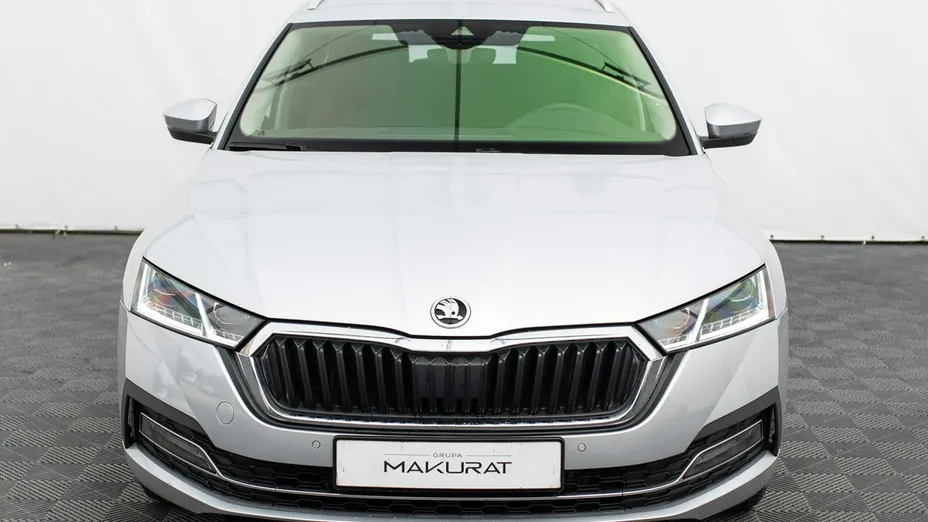 SKODA Octavia -