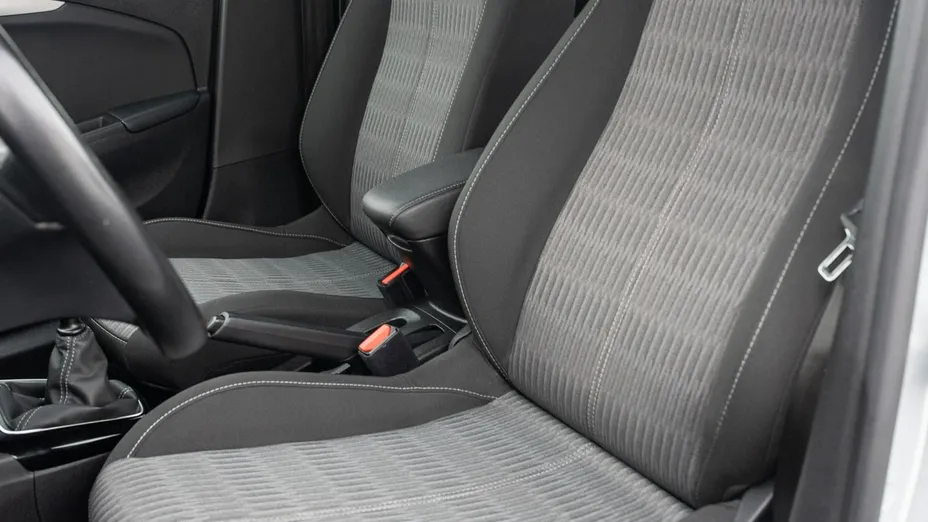 OPEL Corsa -