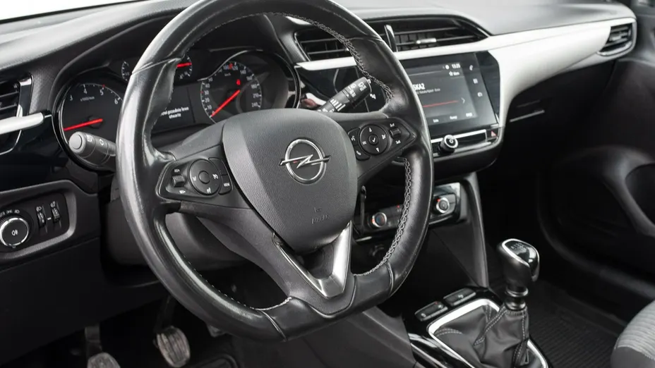 OPEL Corsa -
