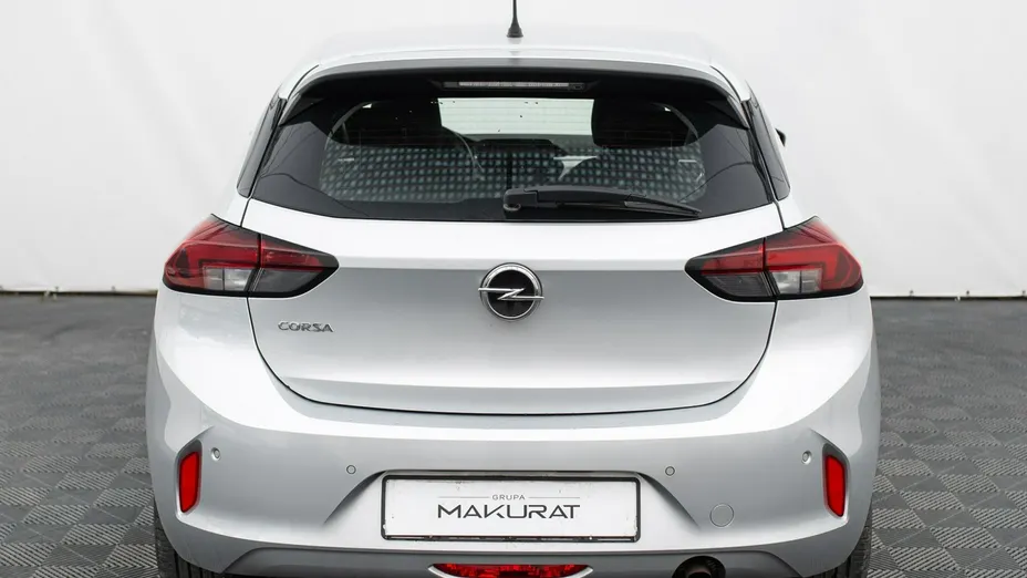 OPEL Corsa -