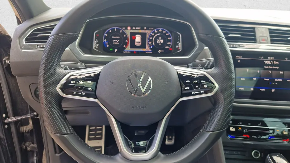 VOLKSWAGEN Tiguan Allspace -