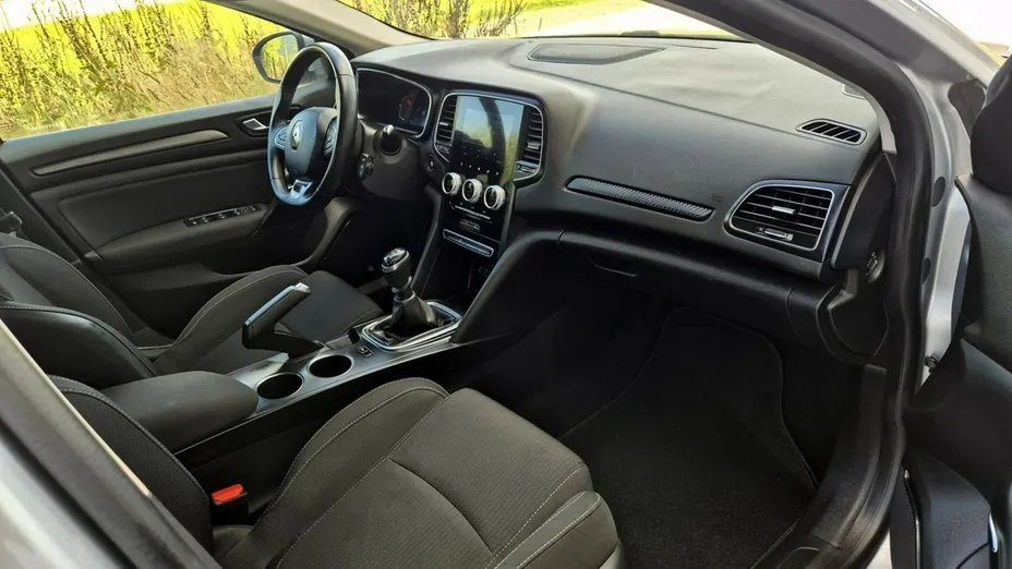 RENAULT Megane -