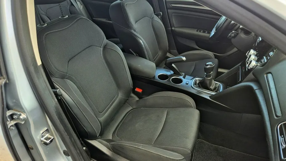 RENAULT Megane -
