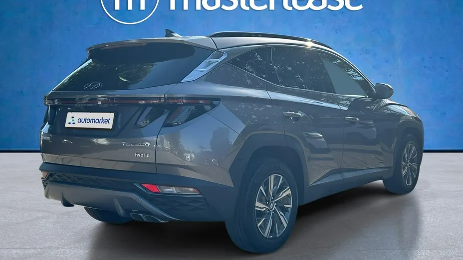 HYUNDAI Tucson -