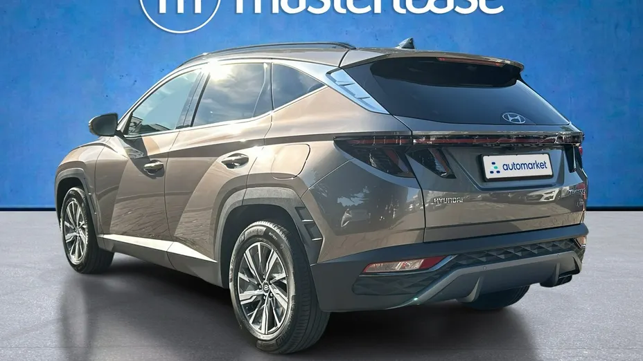 HYUNDAI Tucson -