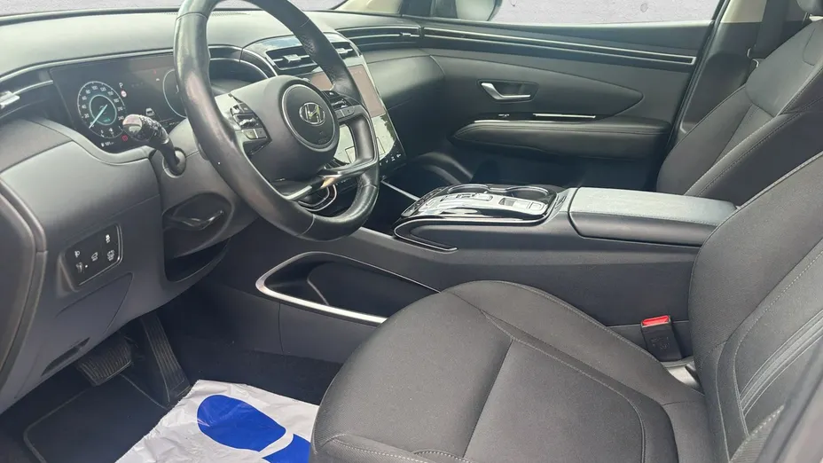 HYUNDAI Tucson -
