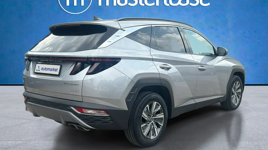 HYUNDAI Tucson -