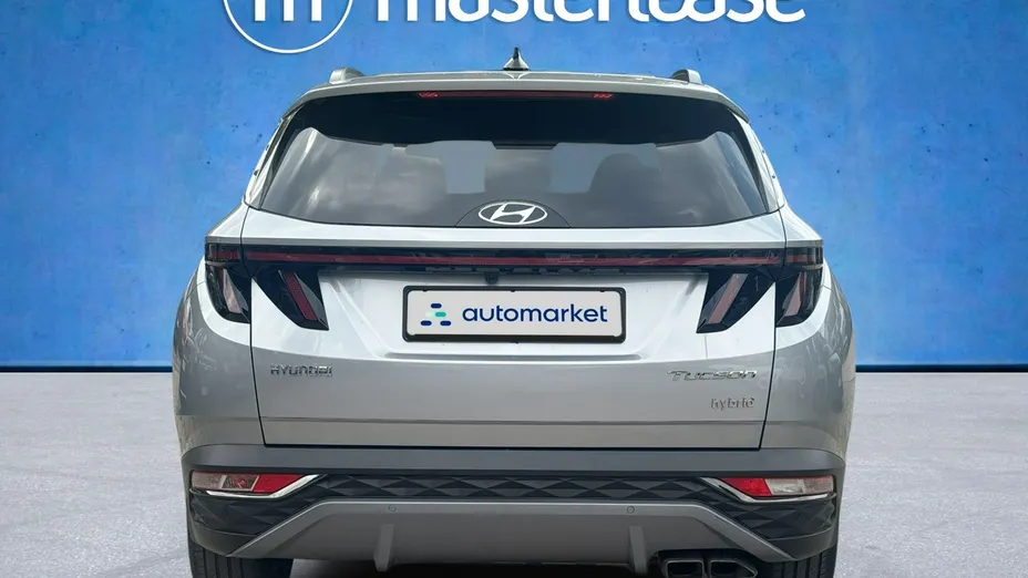 HYUNDAI Tucson -
