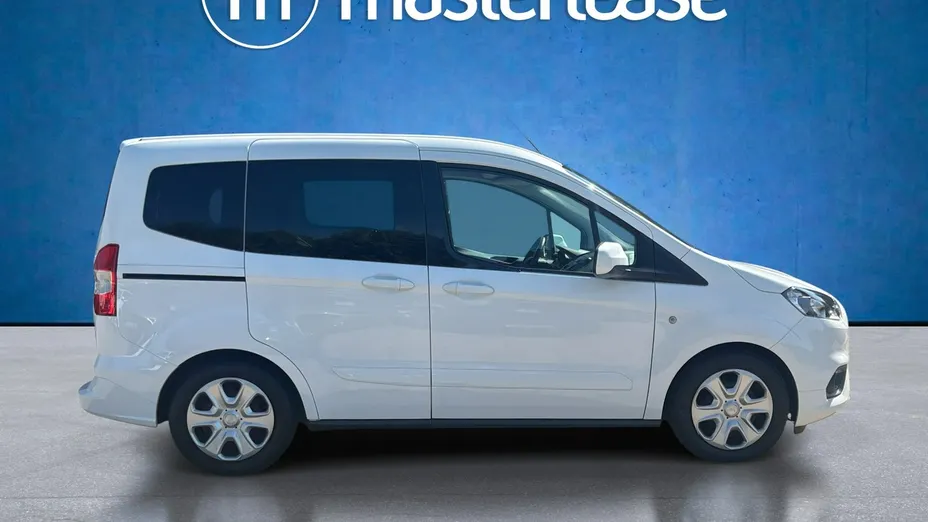 FORD Tourneo Courier -
