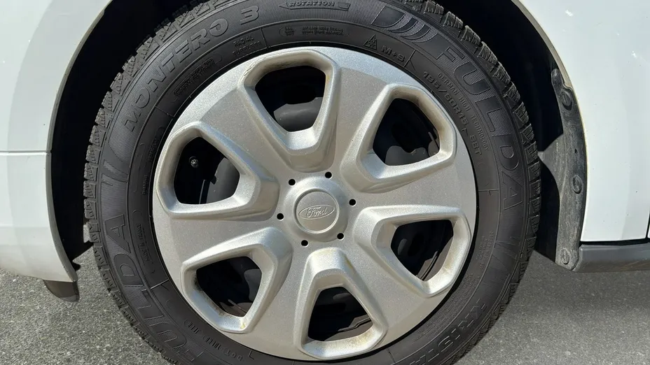FORD Tourneo Courier -