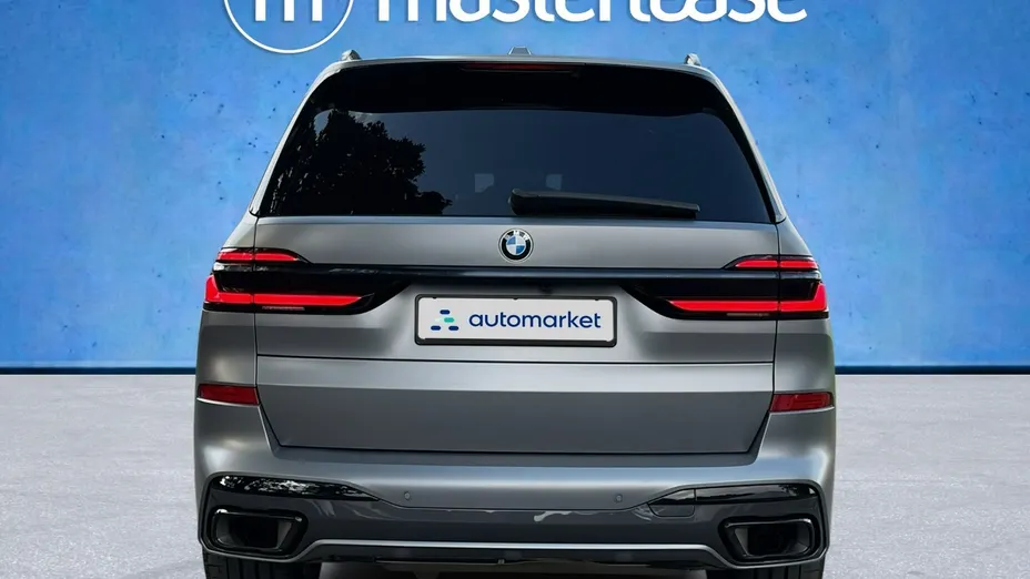 BMW X7 -