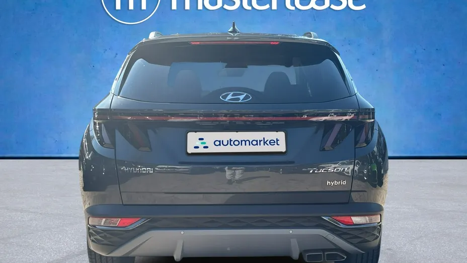 HYUNDAI Tucson -
