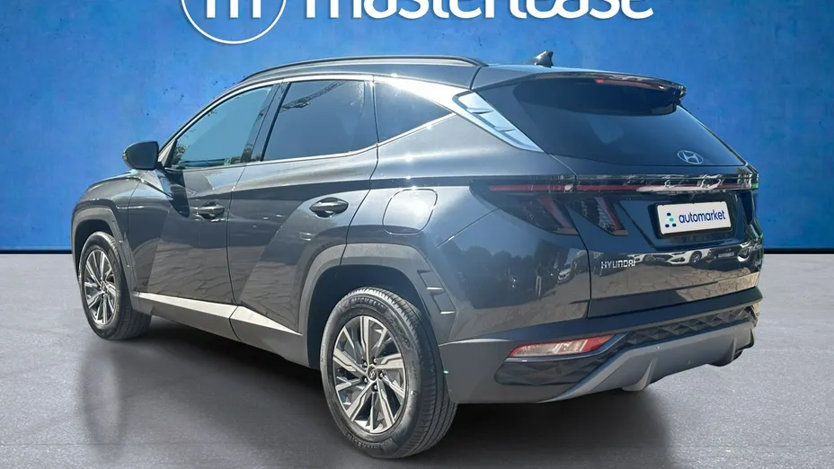 HYUNDAI Tucson -