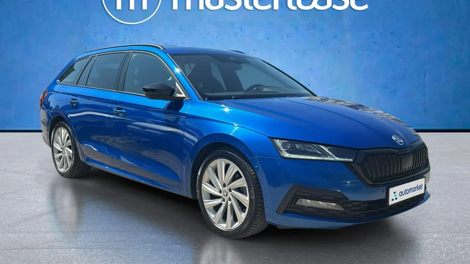 SKODA Octavia -