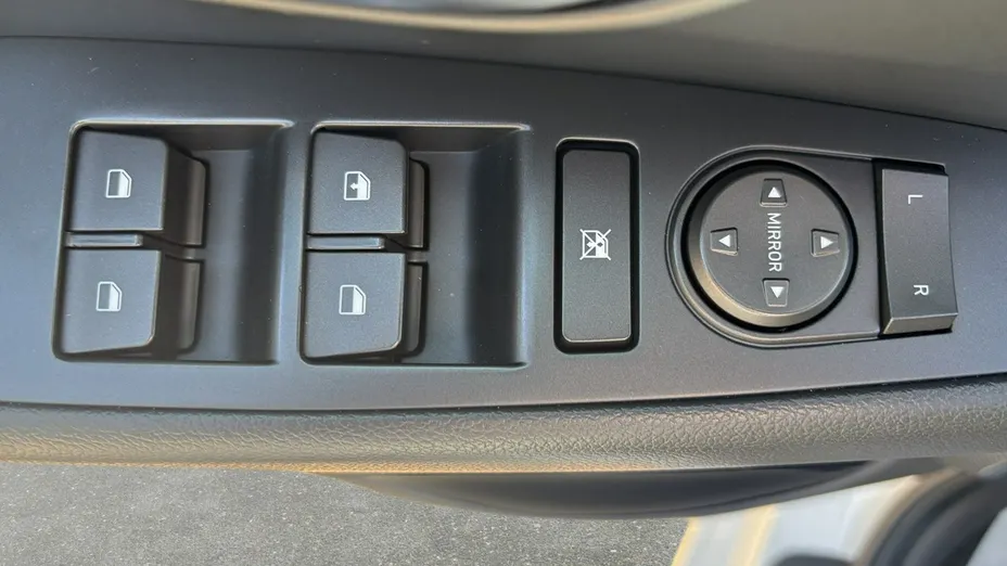 HYUNDAI i30 -