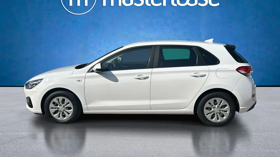 HYUNDAI i30 -