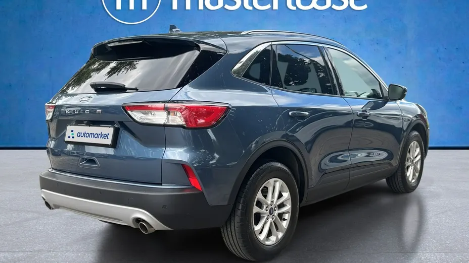 FORD Kuga -