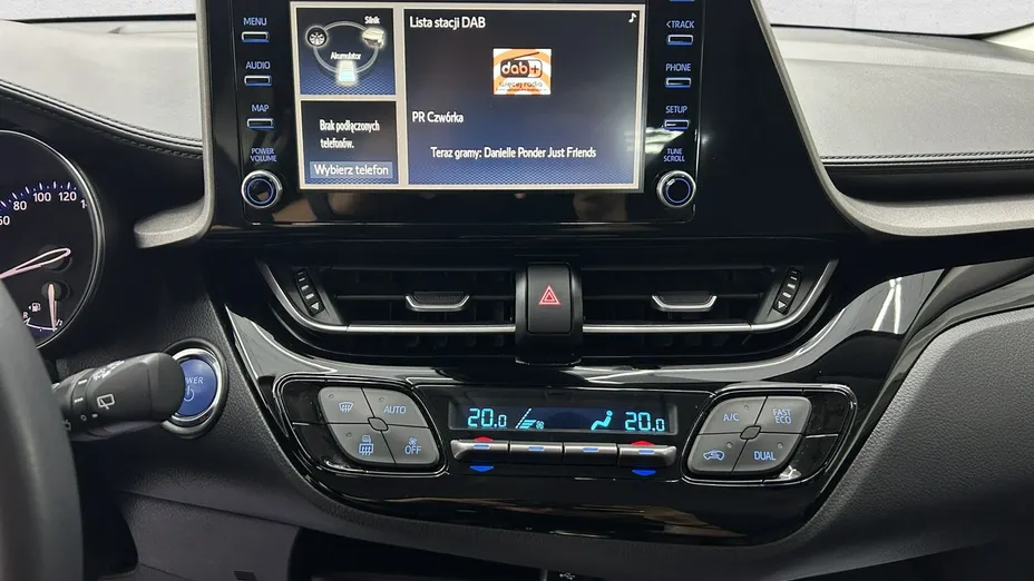 TOYOTA C-HR -