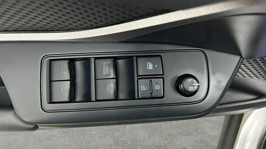 TOYOTA C-HR -
