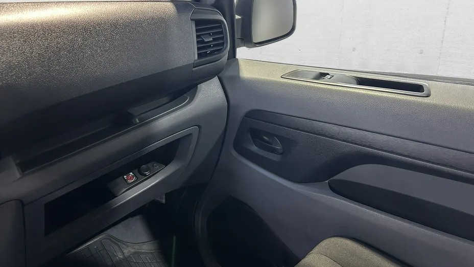 TOYOTA Proace -
