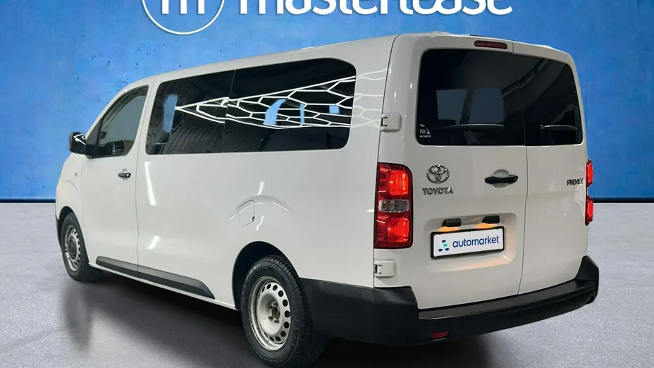 TOYOTA Proace -