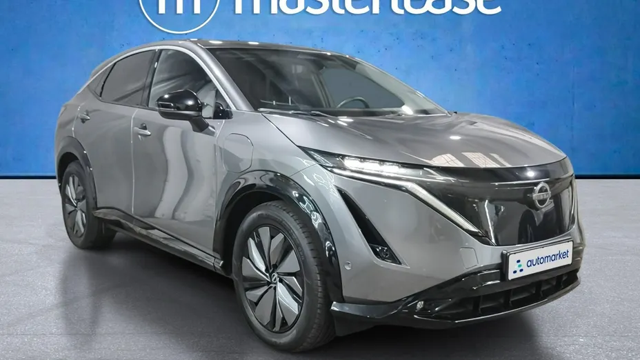 NISSAN Ariya -