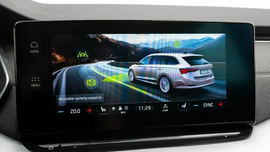 SKODA Octavia -