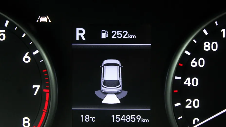 HYUNDAI i30 -