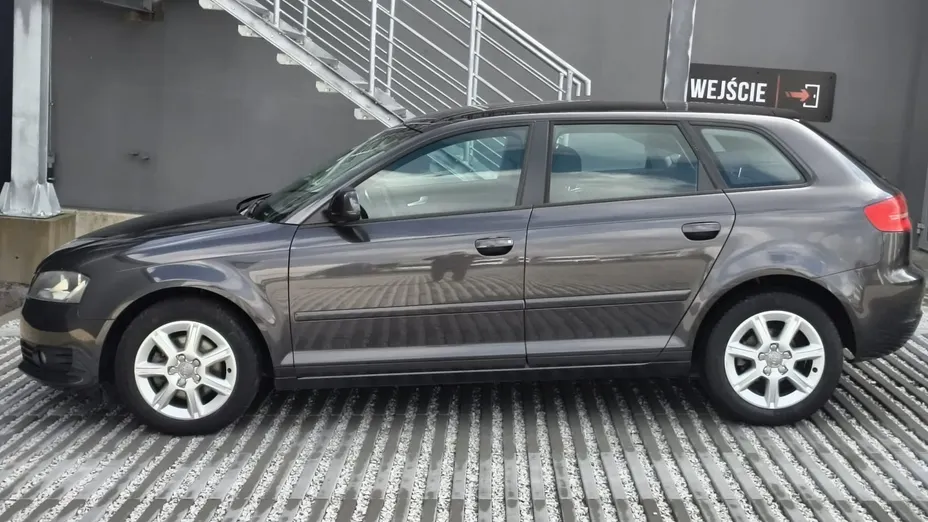 AUDI A3 Sportback -