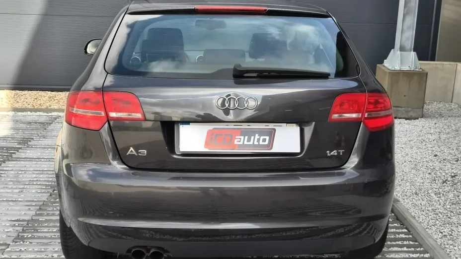 AUDI A3 Sportback -