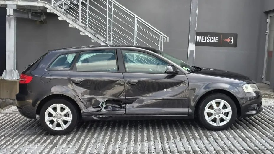 AUDI A3 Sportback -