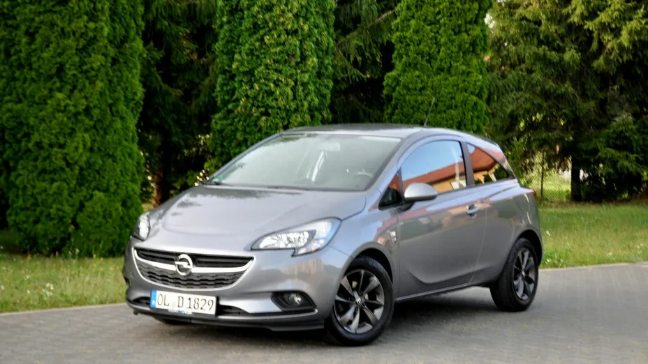 OPEL Corsa -
