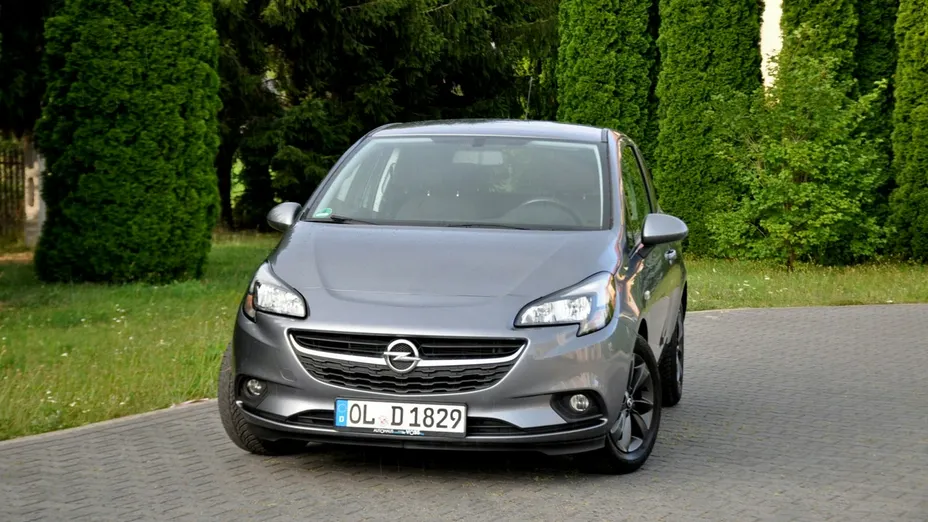 OPEL Corsa -