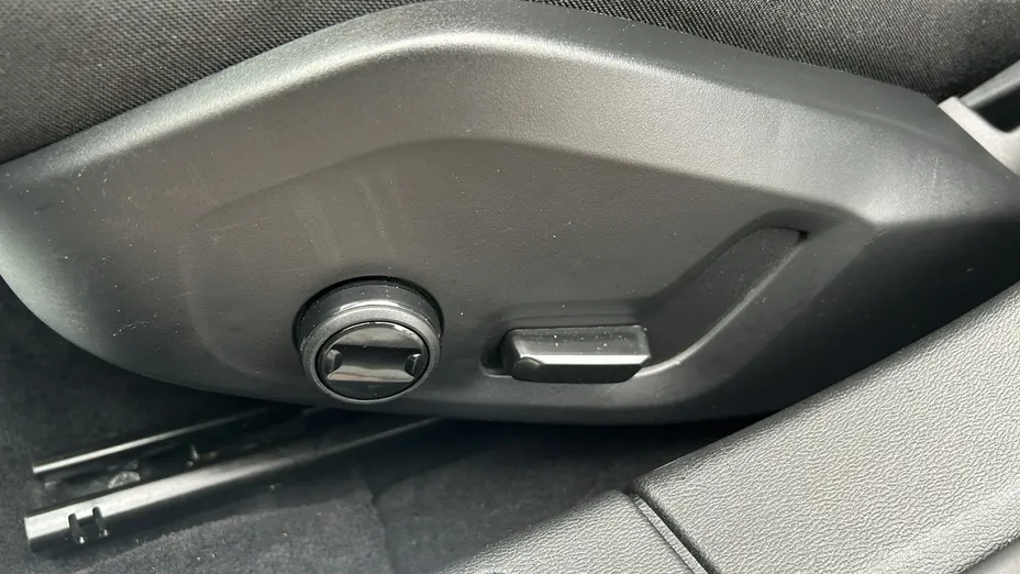 VOLVO V90 -