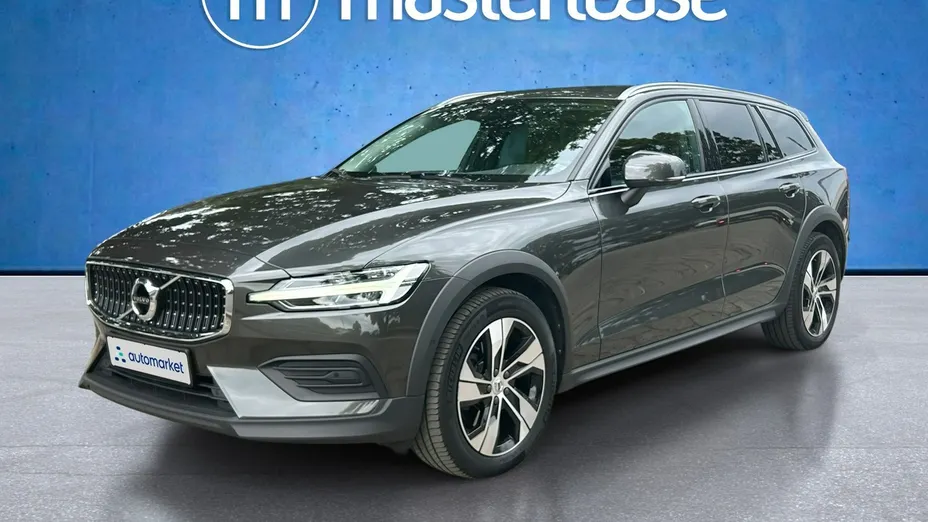 VOLVO V90 -