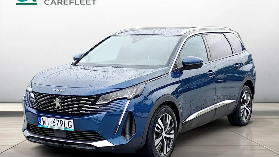 PEUGEOT 5008 -