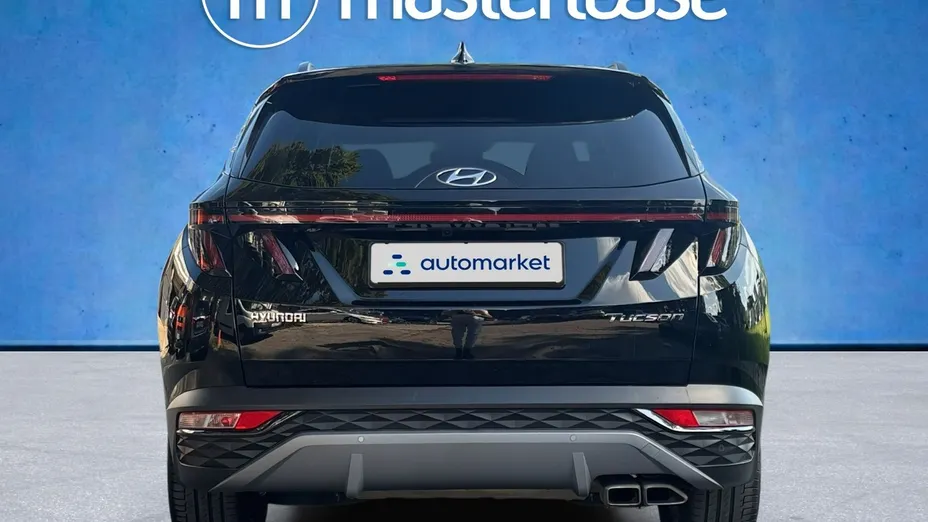 HYUNDAI Tucson -