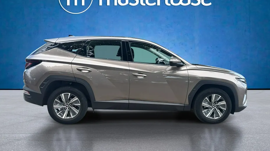 HYUNDAI Tucson -
