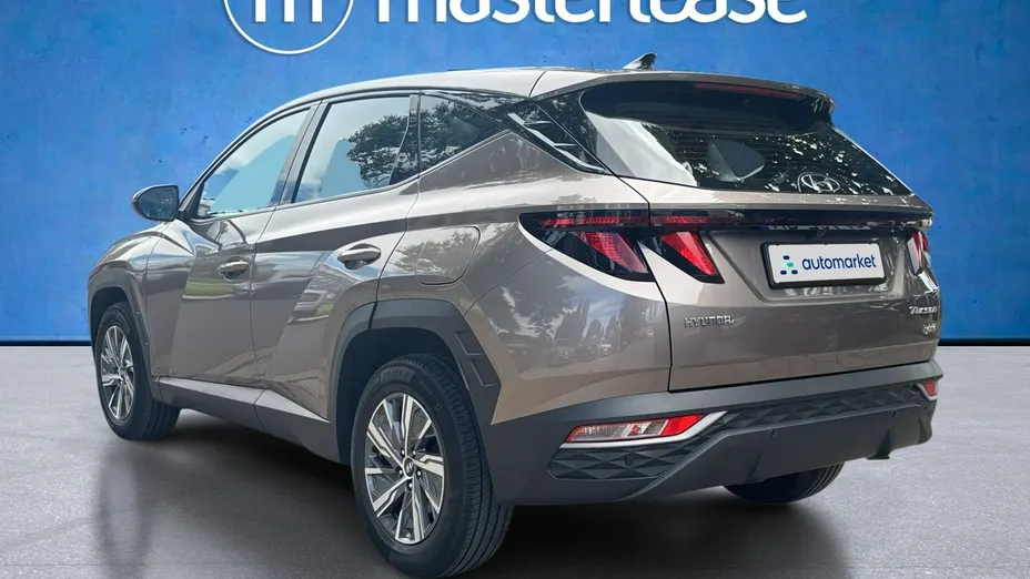 HYUNDAI Tucson -