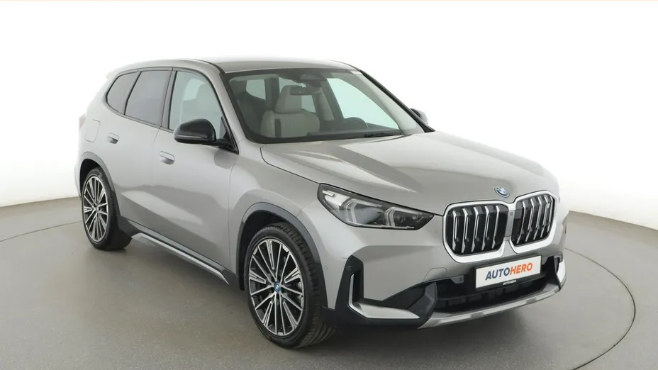 BMW iX1 -