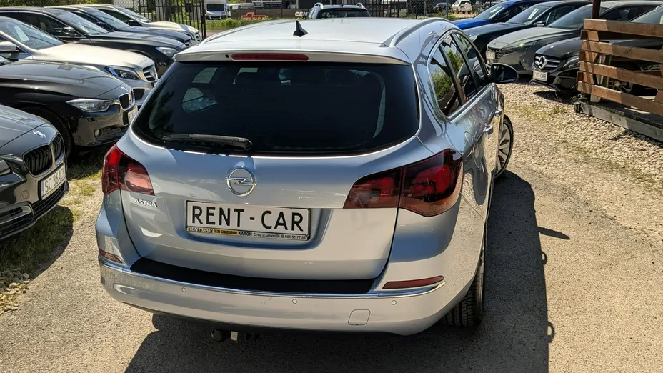 OPEL Astra -