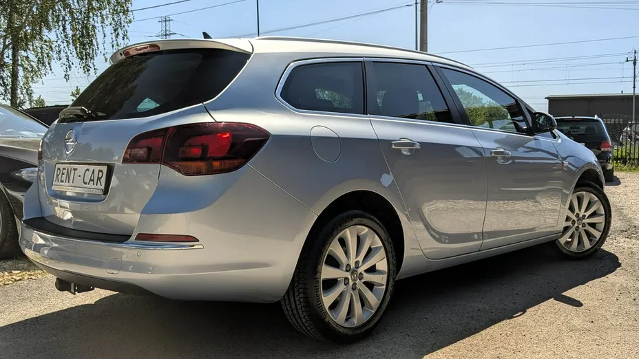 OPEL Astra -