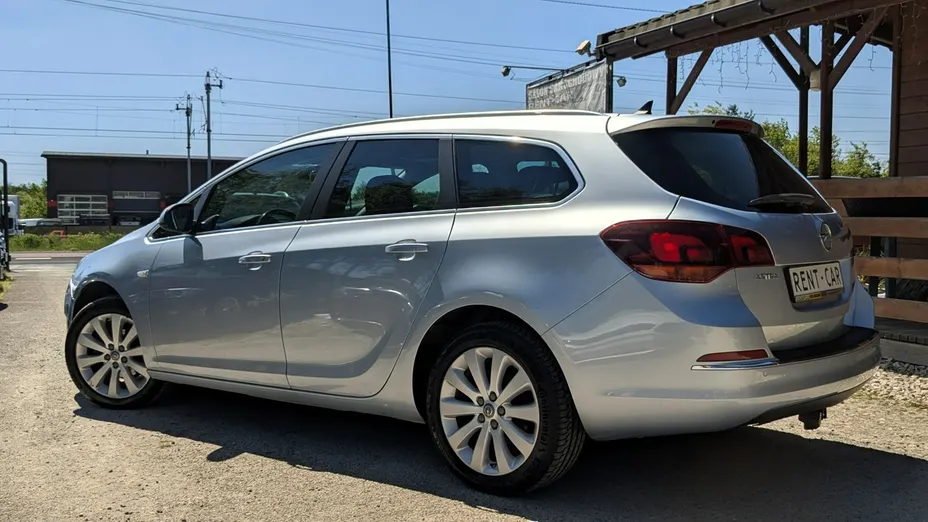 OPEL Astra -