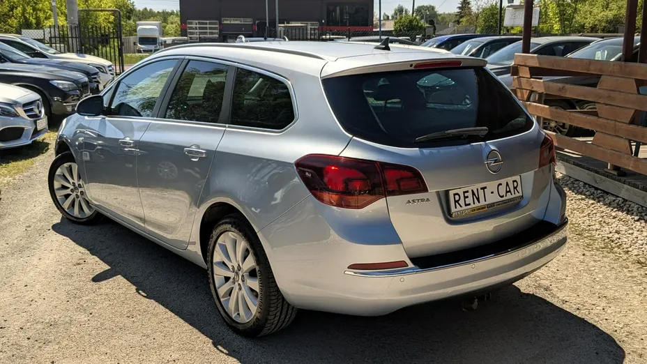 OPEL Astra -