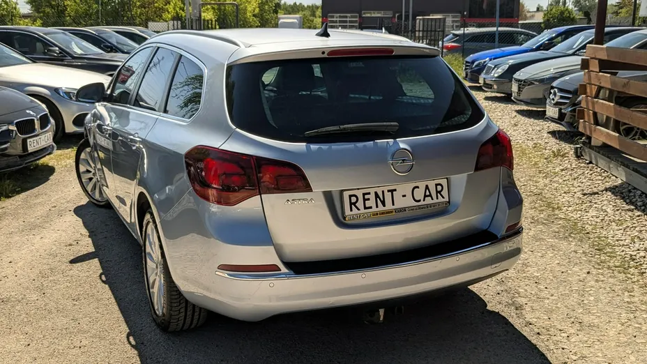 OPEL Astra -