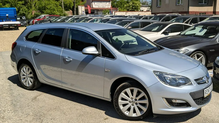 OPEL Astra -