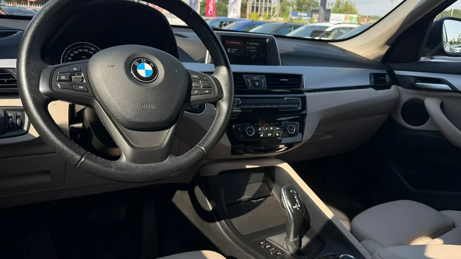 BMW X1 -