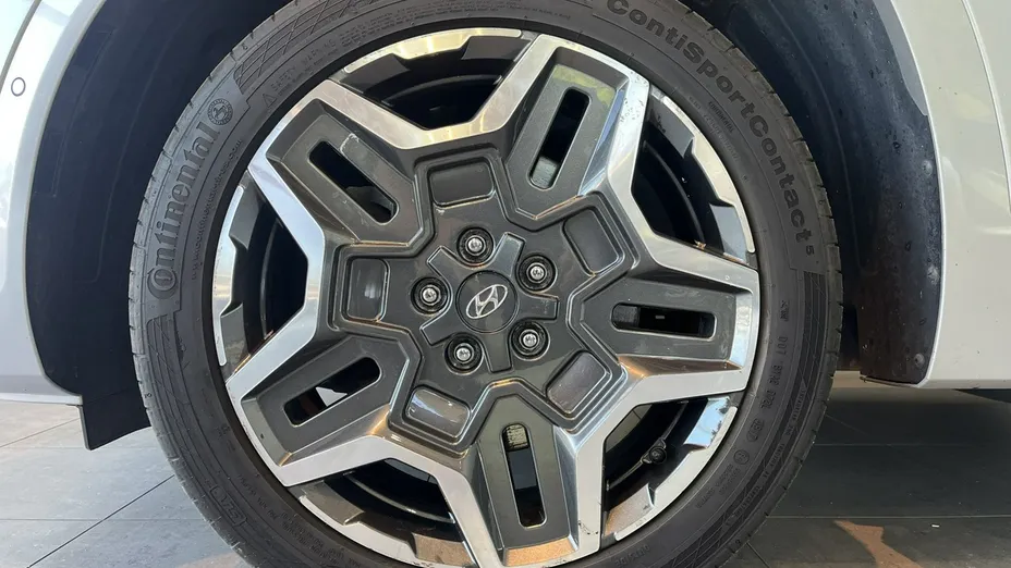 HYUNDAI Santa Fe -